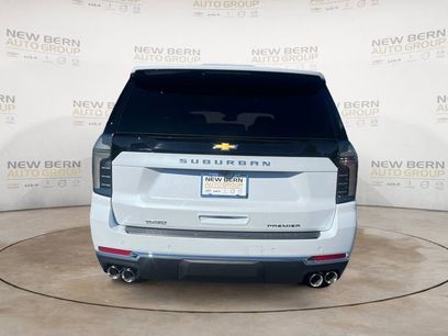 New 2026 Chevrolet Suburban Premier w/ Sun And Tow Package