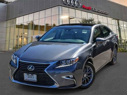 Used 2018 Lexus ES 350 w/ Navigation System Package