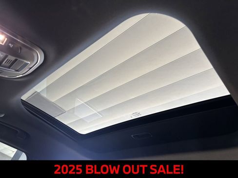 New 2025 Jeep Grand Cherokee Laredo X image 22