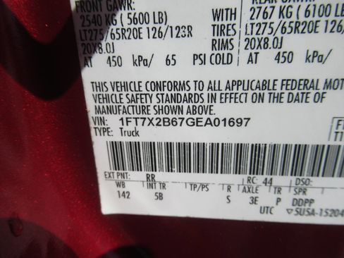 Used 2016 Ford F250 Lariat w/ Chrome Package image 15