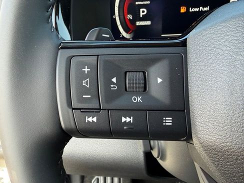 New 2026 Nissan Pathfinder Platinum image 15