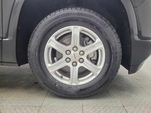 Used 2019 GMC Acadia SLE FWD image 31