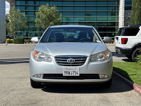 Used 2010 Hyundai Elantra SE image 3