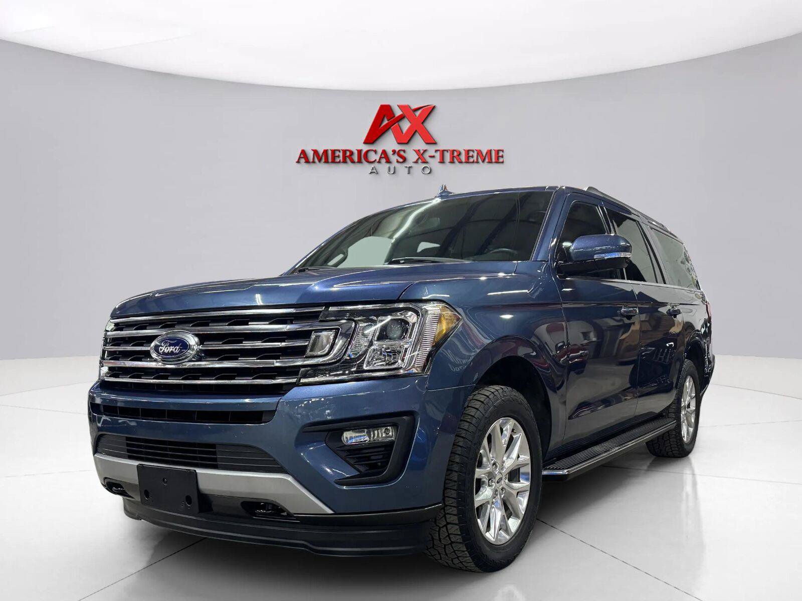 Used 2020 Ford Expedition Max XLT w/ Equipment Group 202A AWD/4WD image 2