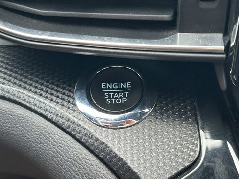 Used 2022 Ford Explorer ST image 31