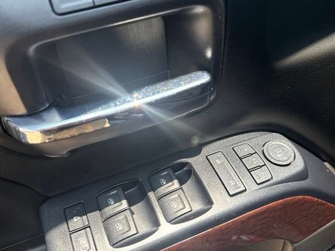 Used 2017 GMC Sierra 1500 SLT w/ Texas SLT Premium Package AWD/4WD image 20