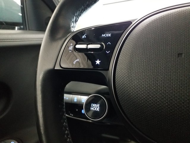 Certified 2024 Hyundai Ioniq 5 Limited RWD image 4