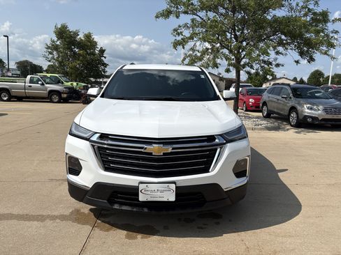 Used 2023 Chevrolet Traverse LT AWD/4WD image 8