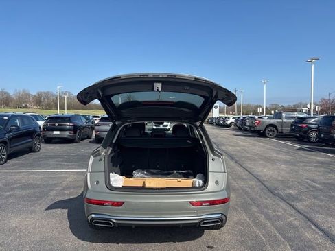 Used 2023 Audi Q5 2.0T Premium w/ Convenience Package AWD/4WD image 37