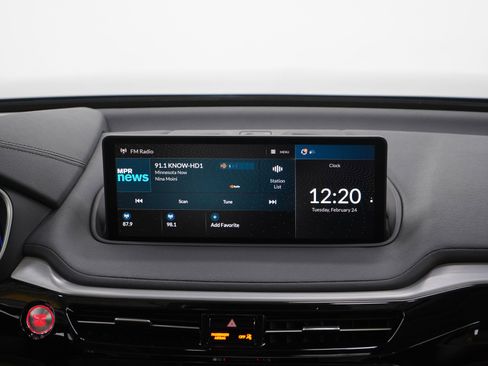 Used 2023 Acura MDX SH-AWD image 15