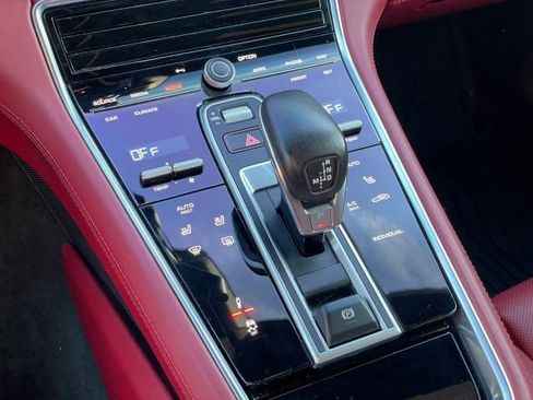 Used 2022 Porsche Panamera 4S image 29