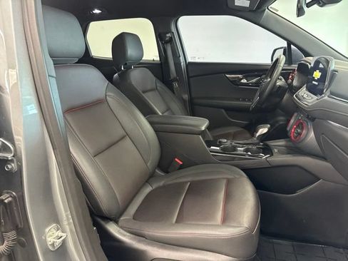 Used 2025 Chevrolet Blazer RS FWD image 27