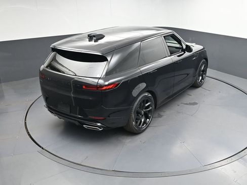 New 2025 Land Rover Range Rover Sport Dynamic SE image 36