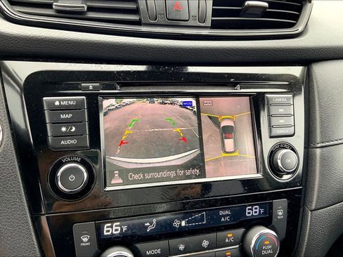 Used 2019 Nissan Rogue SV w/ Premium Package AWD/4WD image 23