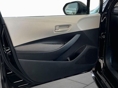 Used 2024 Toyota Corolla LE FWD image 22