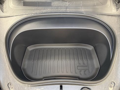 Used 2025 Tesla Model 3 Long Range AWD/4WD image 24