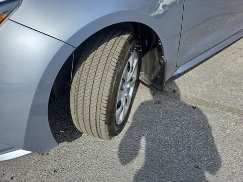 Used 2026 Toyota Corolla LE image 31