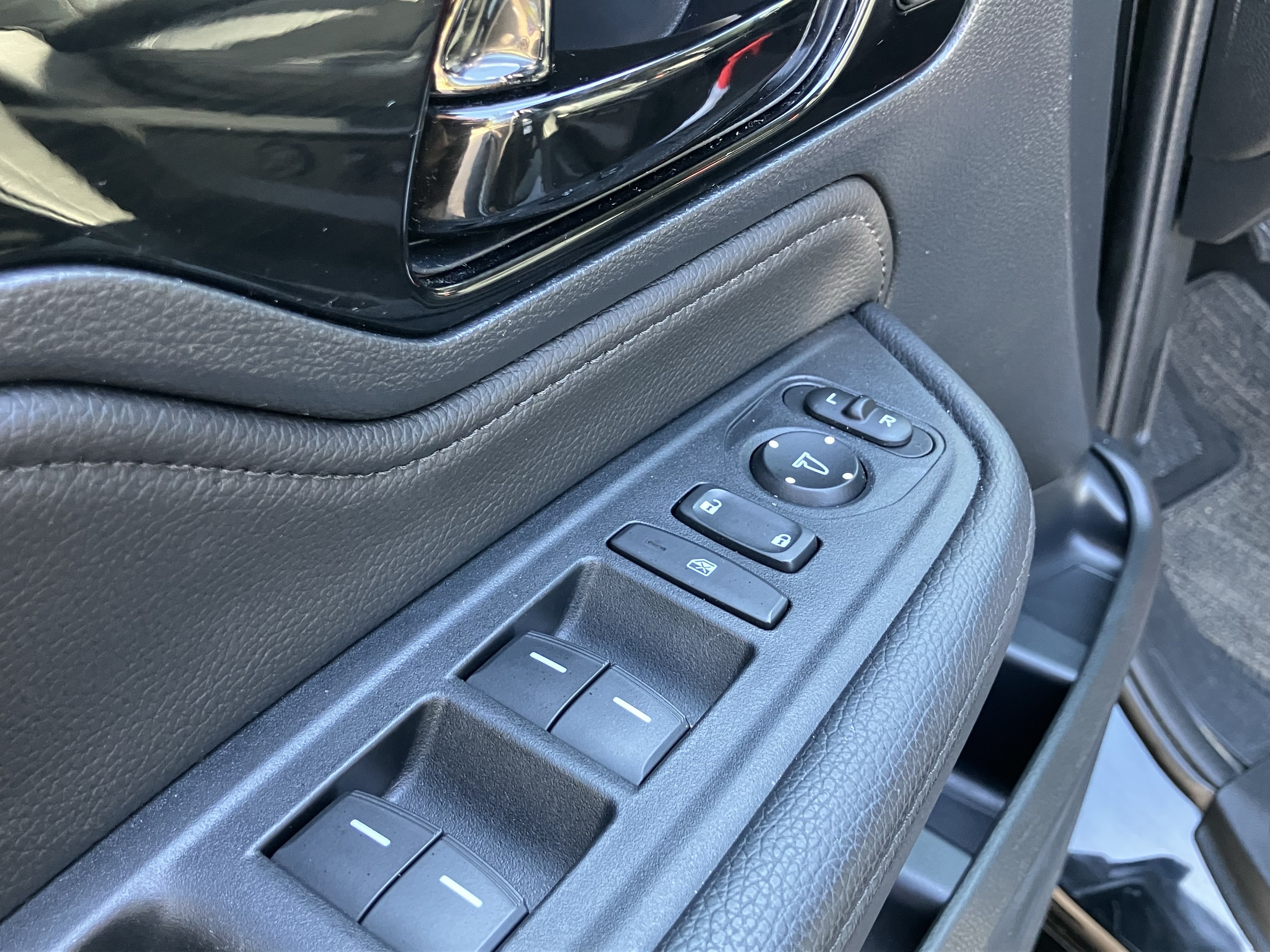 Used 2024 Honda Odyssey Touring image 15