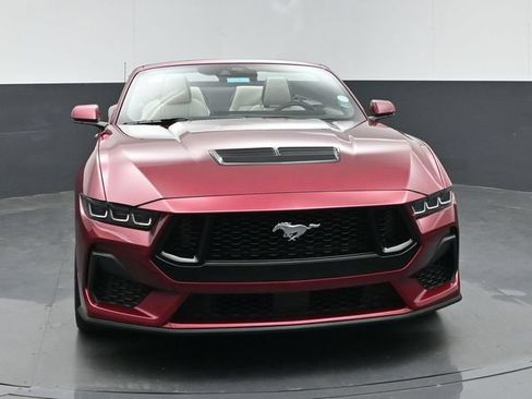 Certified 2025 Ford Mustang GT Premium RWD image 3