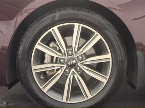 Used 2019 Kia Optima LX w/ LX 17" Wheel Package image 4