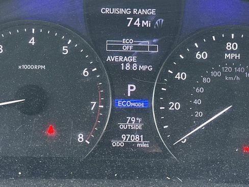 Used 2015 Lexus LS 460 w/ Comfort Package RWD image 21