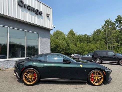 Used 2024 Ferrari Roma RWD image 10