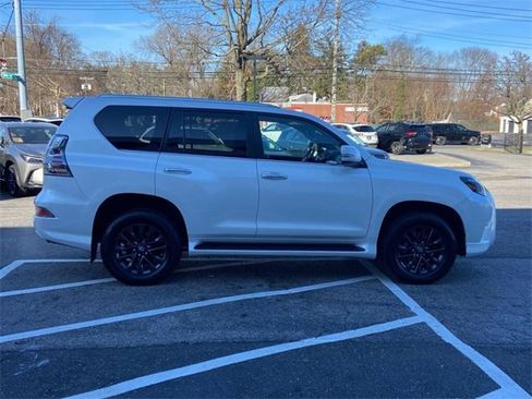 Certified 2023 Lexus GX 460 Premium image 4