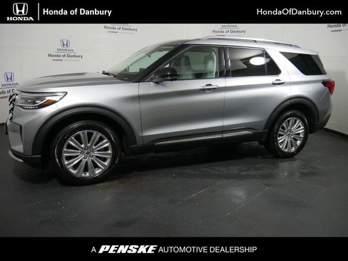 Used 2025 Ford Explorer Platinum w/ LUX Leather Package image 1