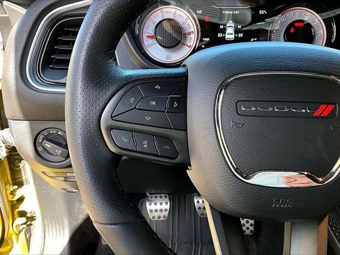 Used 2021 Dodge Challenger R/T Scat Pack w/ T/A Package image 9