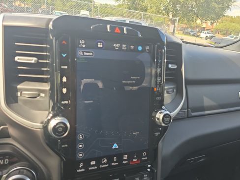 Used 2023 RAM 1500 Lone Star AWD/4WD image 14