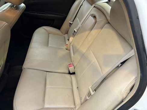 Used 2012 Chevrolet Impala LTZ image 9