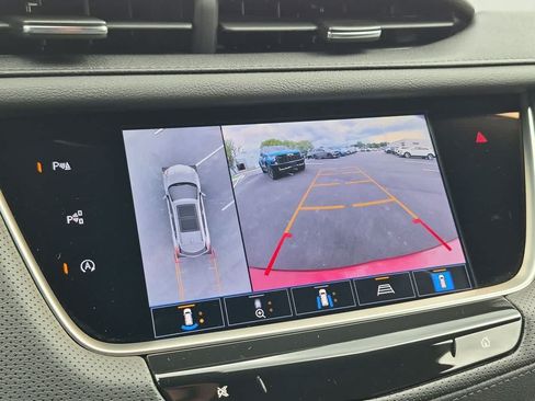 Used 2025 Cadillac XT5 Premium Luxury w/ Technology Package FWD image 29