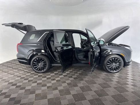 Used 2025 Hyundai Palisade Calligraphy image 14