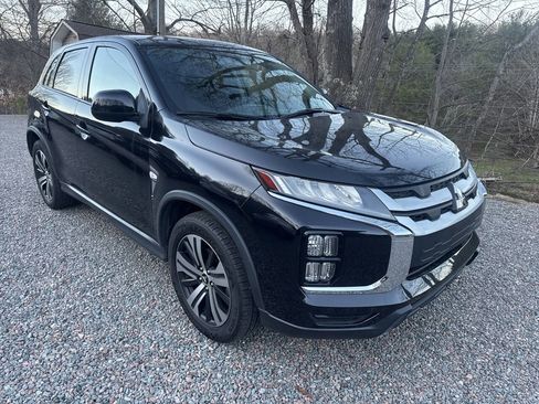 Used 2020 Mitsubishi Outlander Sport ES image 4