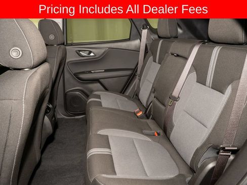 Used 2023 Chevrolet Blazer LT w/ Convenience Package FWD image 9