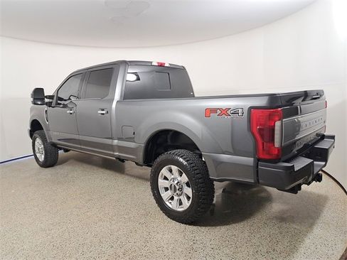 Used 2019 Ford F250 Platinum image 7