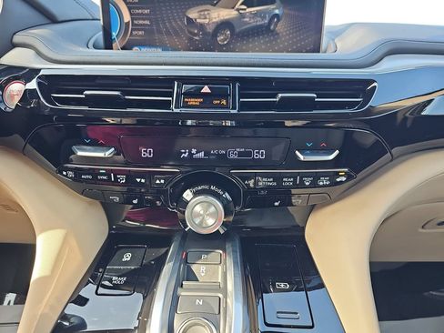 Used 2023 Acura MDX w/ Technology Package FWD image 24
