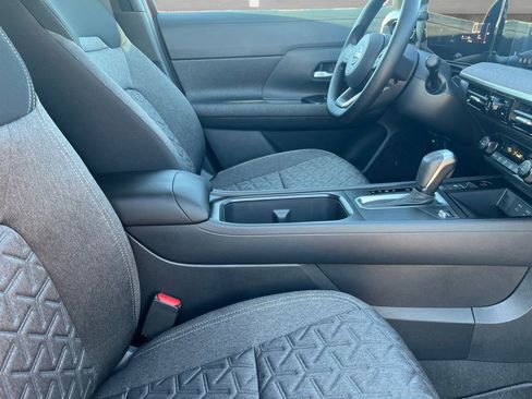 New 2026 Nissan Kicks SV w/ Illumination Package image 24