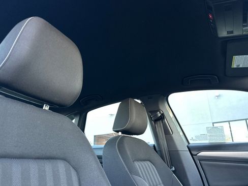 Certified 2023 Volkswagen Jetta Sport image 16