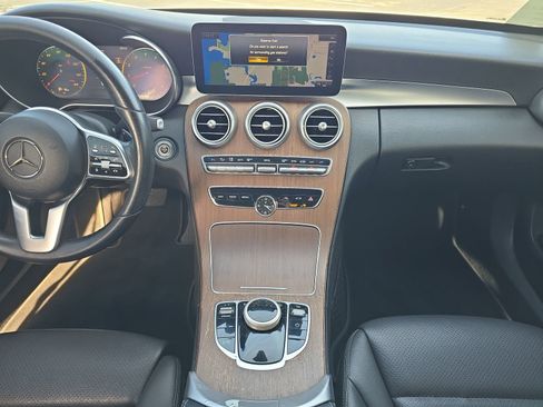 Used 2019 Mercedes-Benz C 300 C 300 image 11