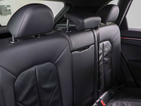 Used 2022 Audi Q3 2.0T Premium Plus w/ Premium Plus Package image 28