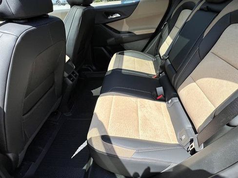 New 2027 Chevrolet Equinox ACTIV FWD image 17