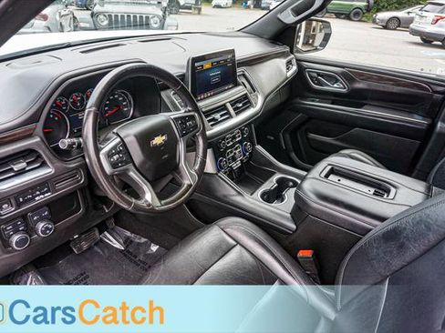 Used 2021 Chevrolet Suburban LT image 14