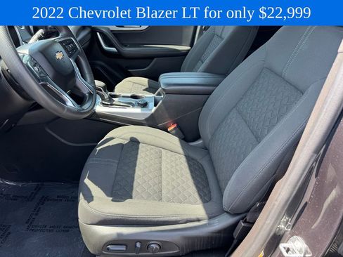Used 2022 Chevrolet Blazer LT AWD/4WD image 17