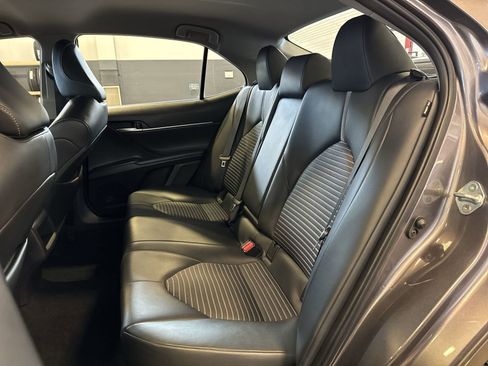 Used 2024 Toyota Camry SE image 21