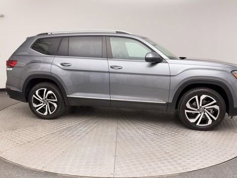 Used 2022 Volkswagen Atlas SEL AWD/4WD image 9