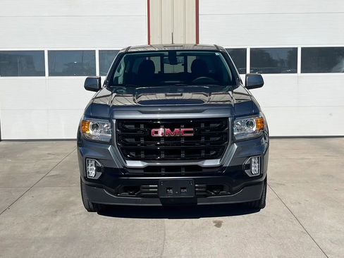 Used 2022 GMC Canyon Elevation w/ Elevation Premium Package image 2