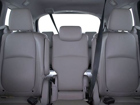 Used 2019 Honda Odyssey EX-L image 16