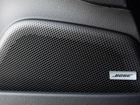 Certified 2025 Porsche Panamera image 21