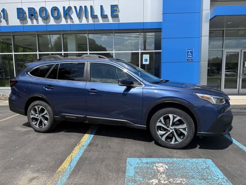 Used 2021 Subaru Outback Limited AWD/4WD image 7